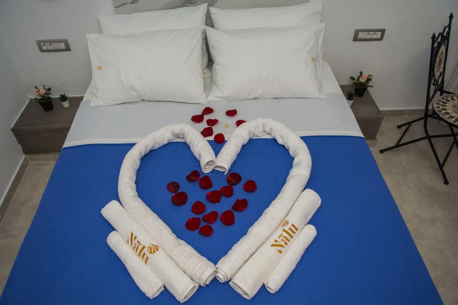 Nalu Suites Fira  Eksteriør bilde