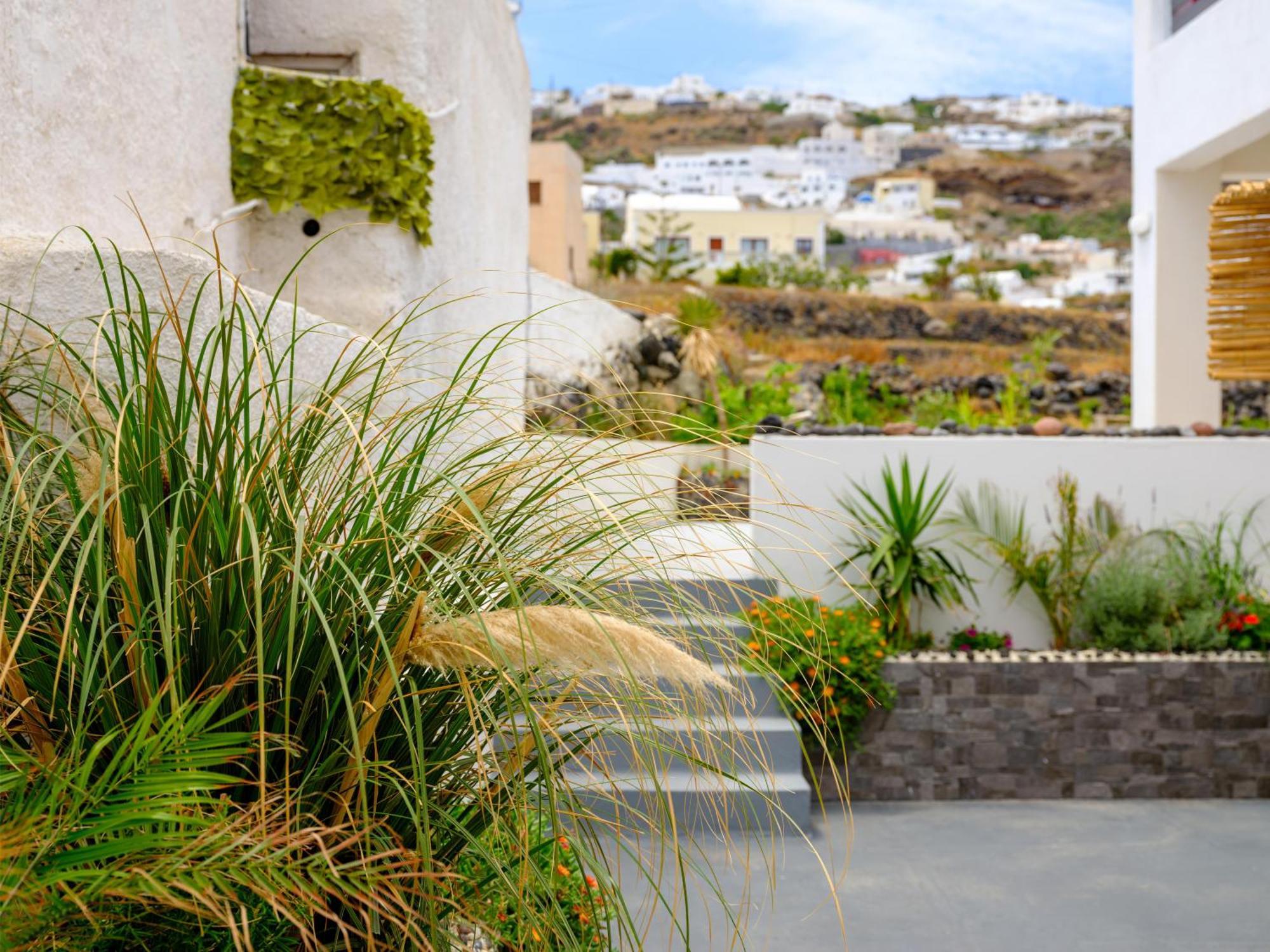 Nalu Suites Fira  Eksteriør bilde