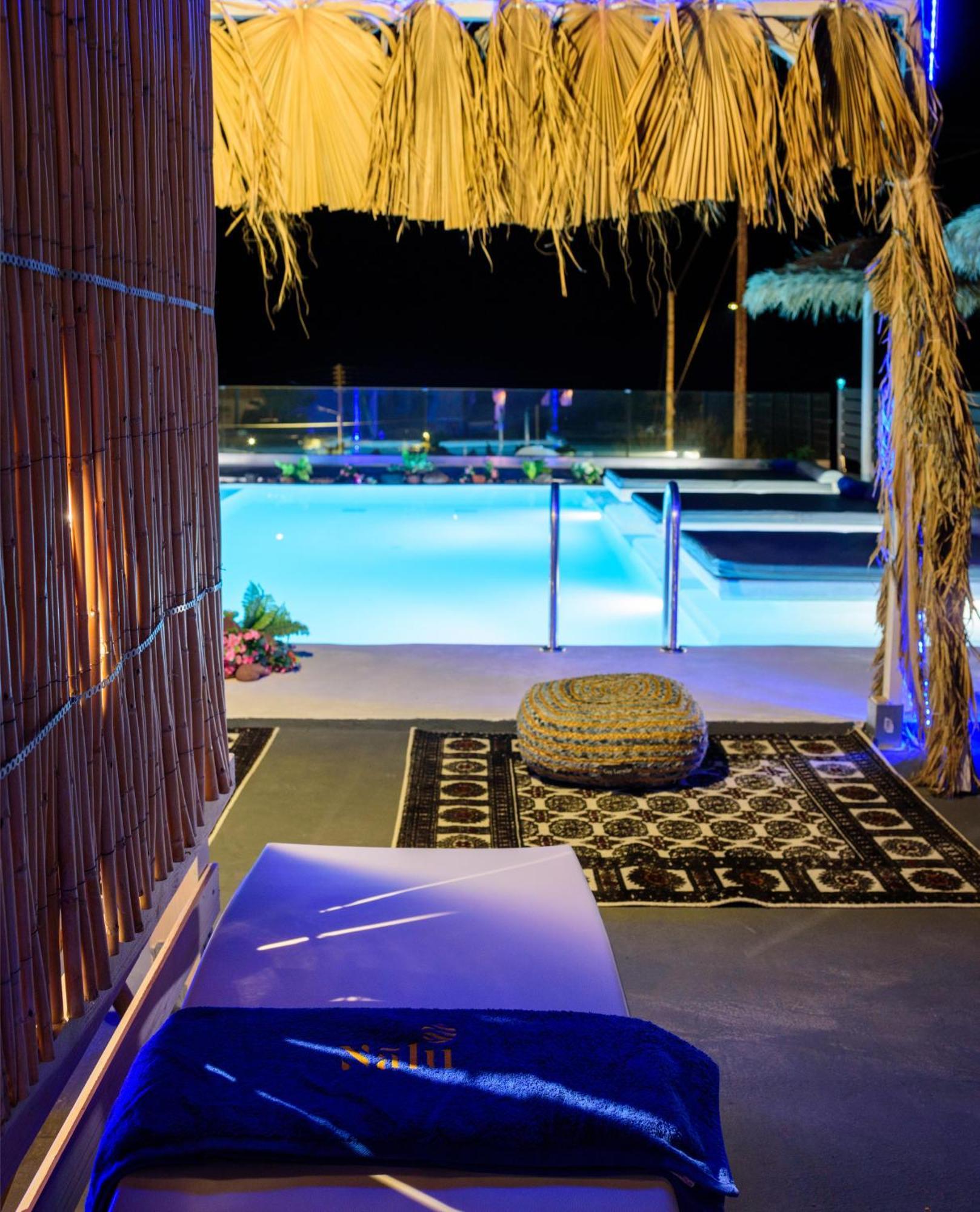 Nalu Suites Fira  Eksteriør bilde