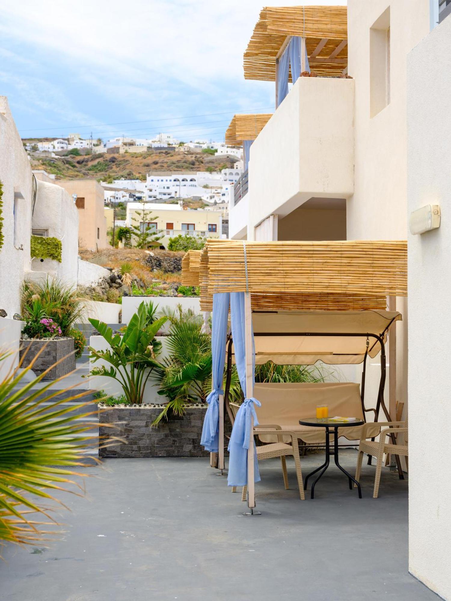 Nalu Suites Fira  Eksteriør bilde